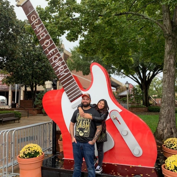 Meet your Posher, Angelina - Picture 2 of 5